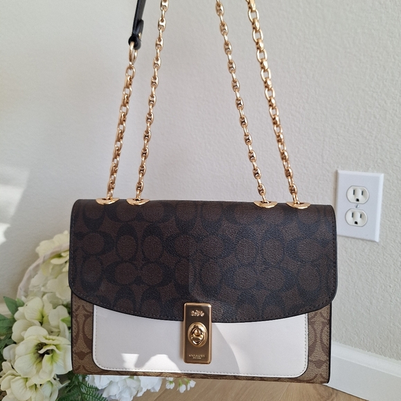 NWOT COACH C1539 Lane Shoulder Bag In Blocked Signature CanvasOrg $478